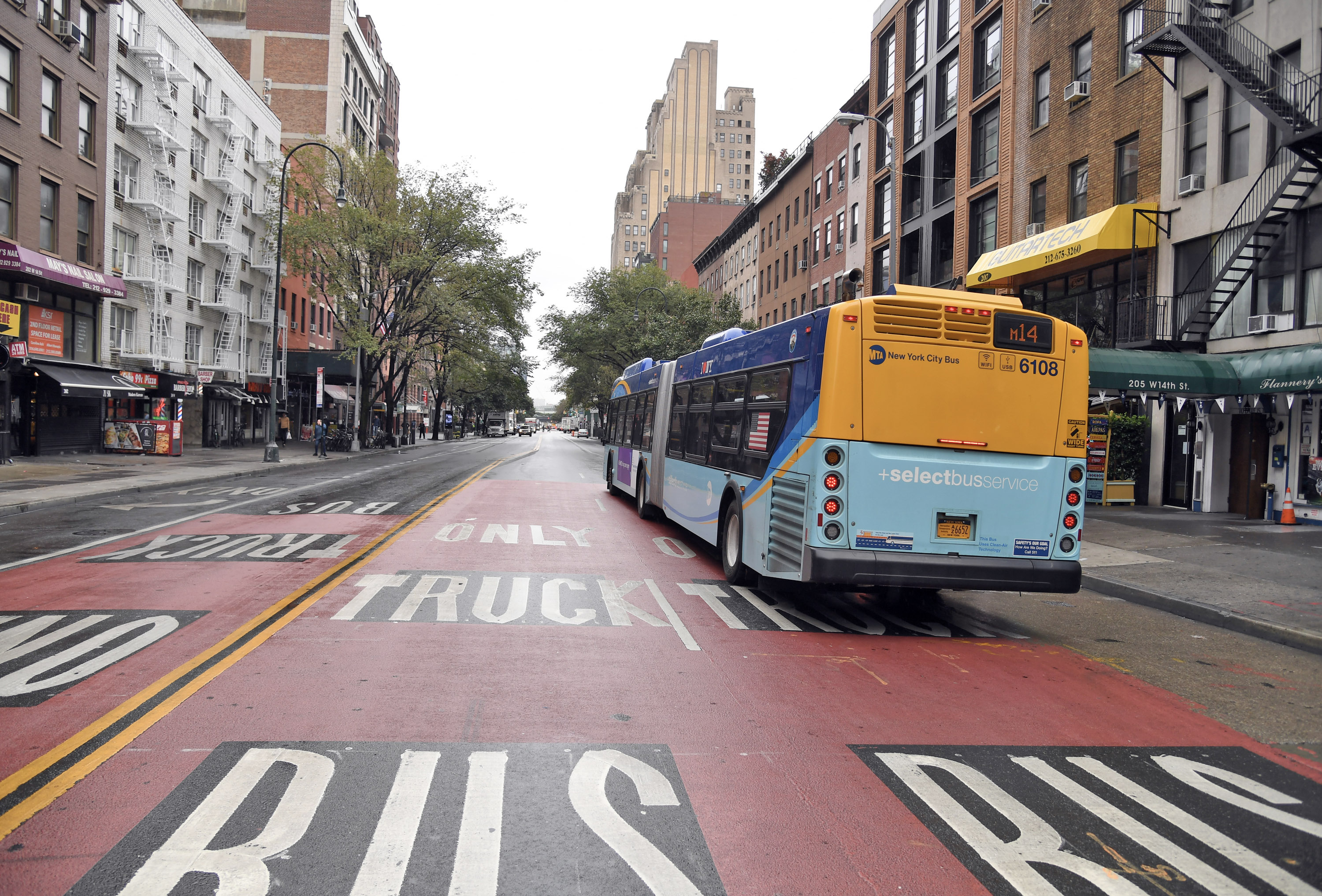 M14 SBS: Keeping buses moving on 14th Street