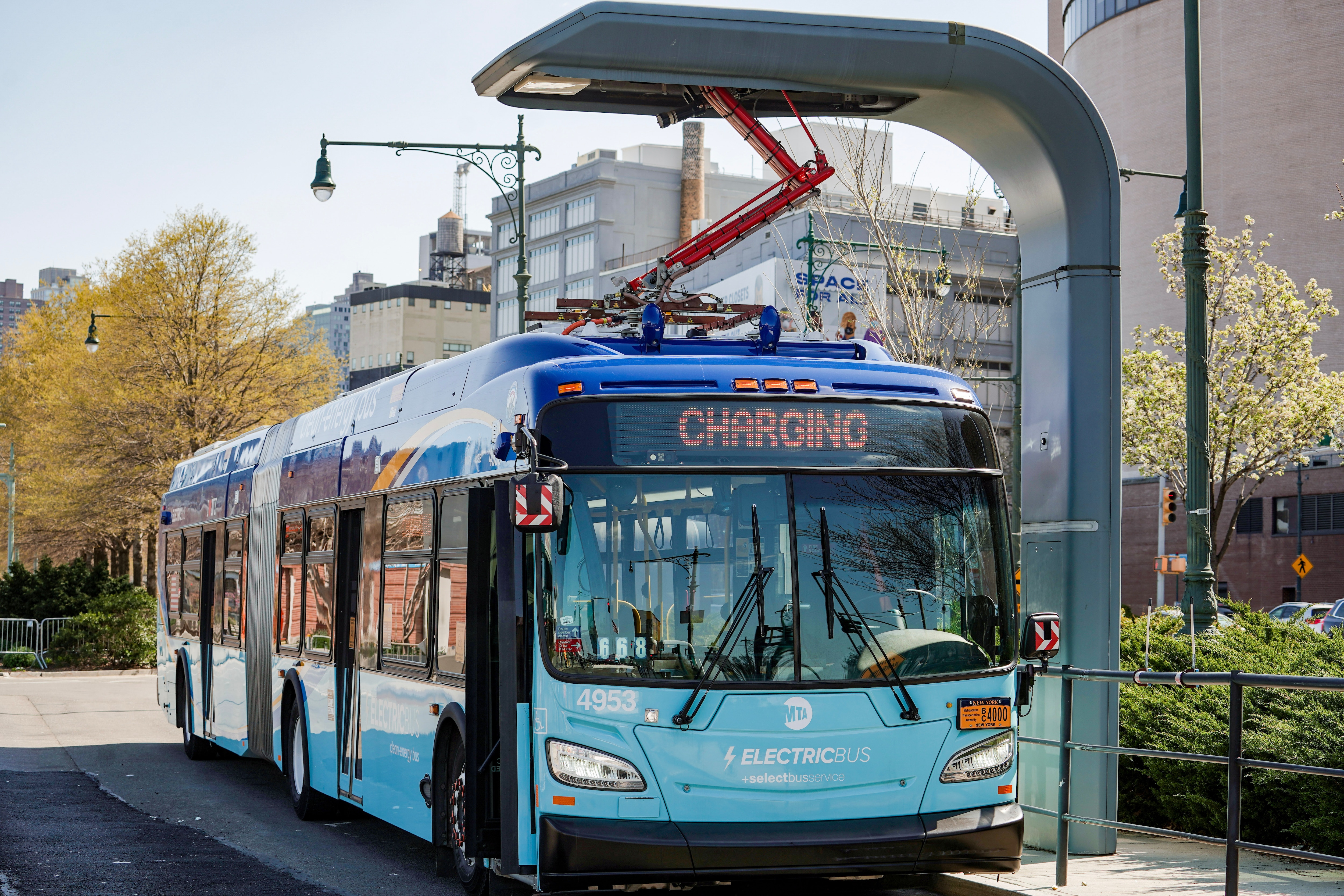 ICYMI: On Earth Day, Governor Hochul Announces MTA to Expand Next Wave Deployment of Zero-Emission Buses to Six Depots