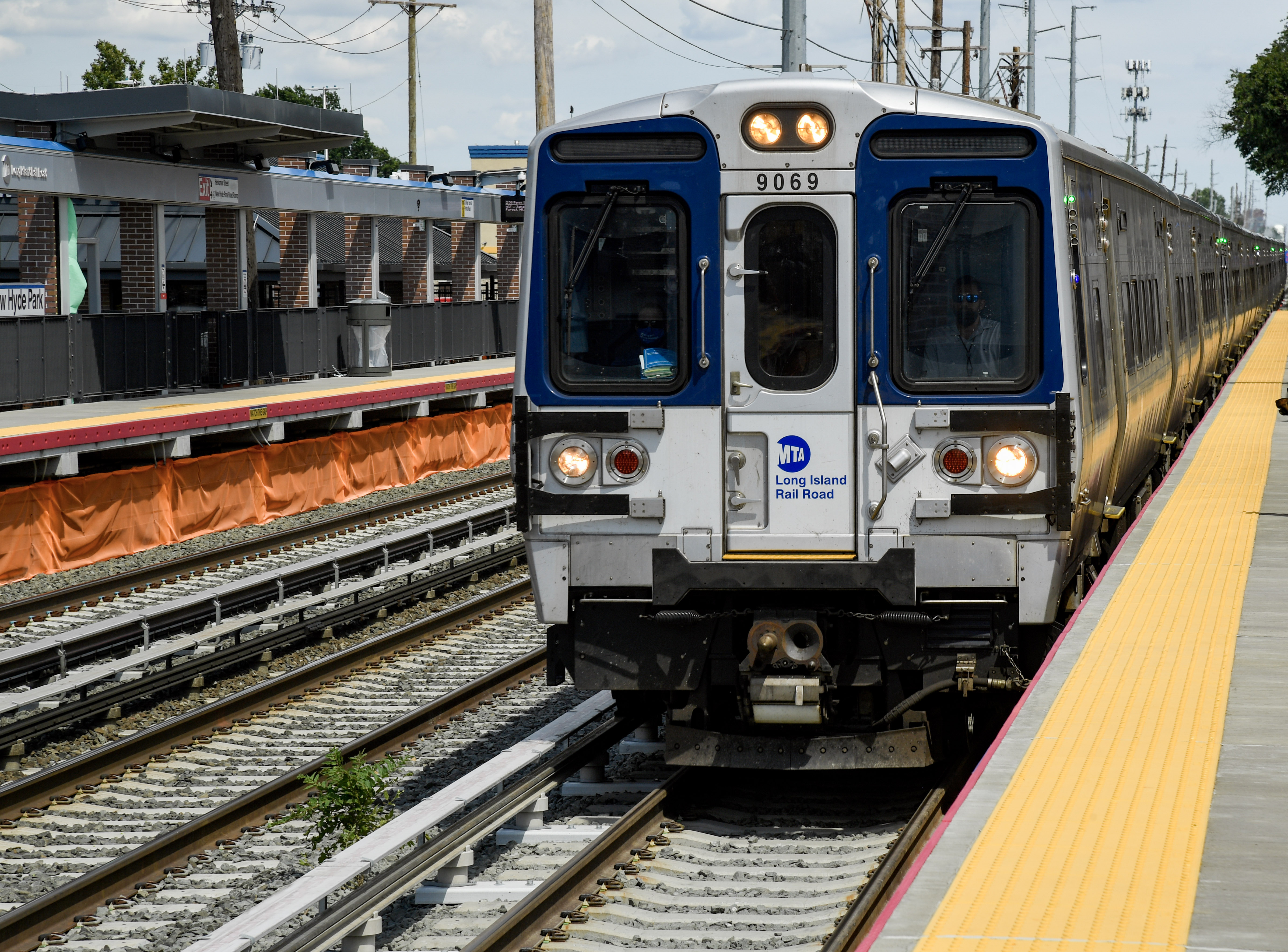 LIRR to Adopt New Schedules May 22 as Crews Perform Track and Infrastructure Renewal and Upgrades in Brooklyn and Long Island South Shore