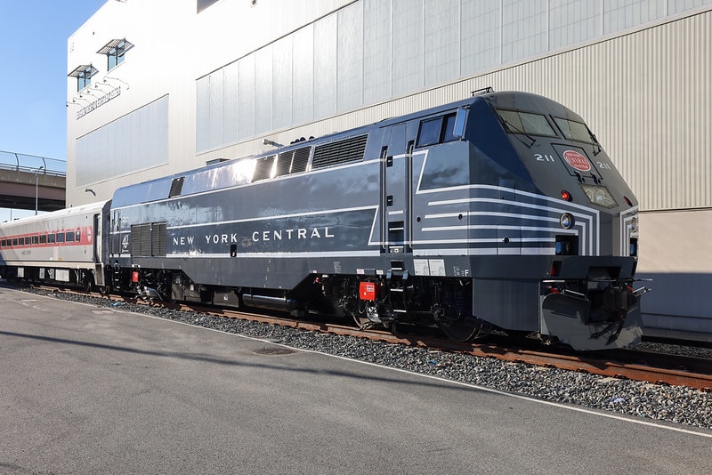 Metro-North Railroad Debuts Third Wrapped Locomotive from Heritage Series